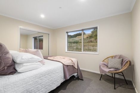 Photo of property in 103 Stratton Street, Normandale, Lower Hutt, 5010