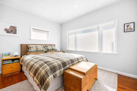 Photo of property in 41 Parker Avenue, New Lynn, Auckland, 0600
