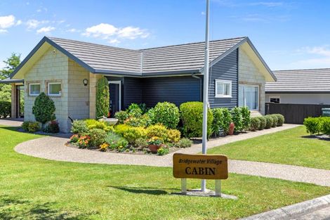 Photo of property in 41 Bridgewater Way, Pyes Pa, Tauranga, 3112