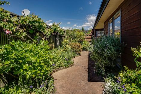 Photo of property in 3 Highgrove Way, The Wood, Nelson, 7010