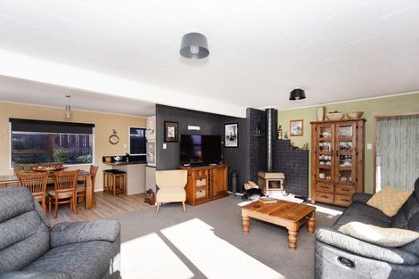 Photo of property in 15 Leven Street, South Hill, Oamaru, 9400