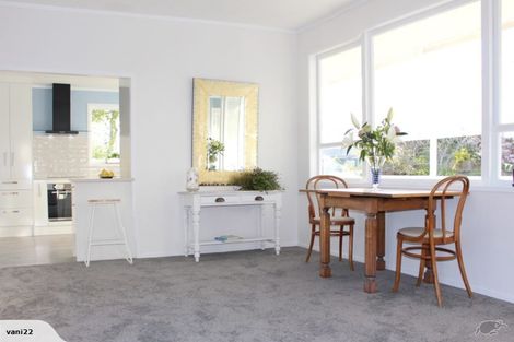 Photo of property in 37a Hatton Road, Orewa, 0931