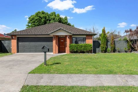 Photo of property in 19 Prado Drive, Pukekohe, 2120
