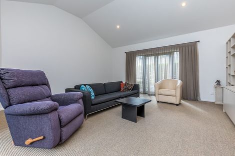 Photo of property in 9/52 Taharoto Road, Takapuna, Auckland, 0622