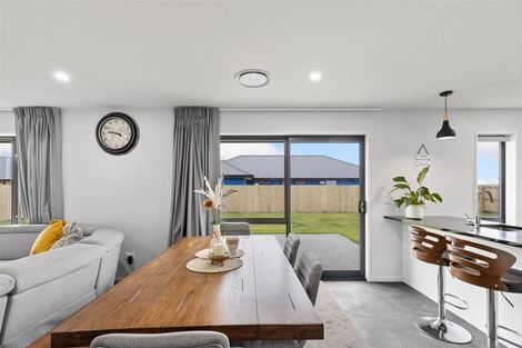 Photo of property in 27 Lunn Crescent, Leeston, 7632