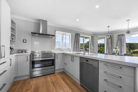 Photo of property in 2 Pukeko Place, Picton, 7220