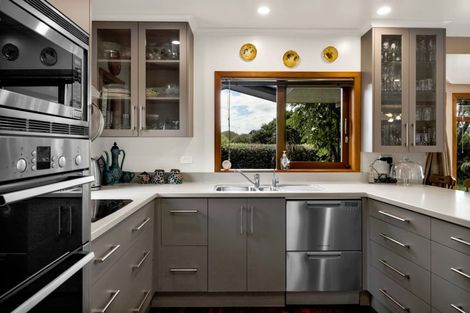 Photo of property in 485 Broadway, Stratford, 4393