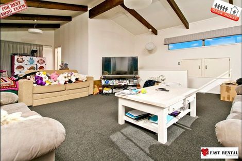Photo of property in 1/39 Rangitoto Terrace, Milford, Auckland, 0620