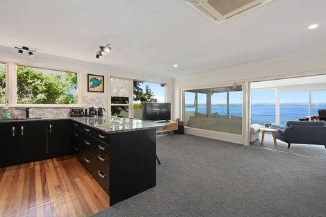 Photo of property in 43 Wakeman Road, Acacia Bay, Taupo, 3330