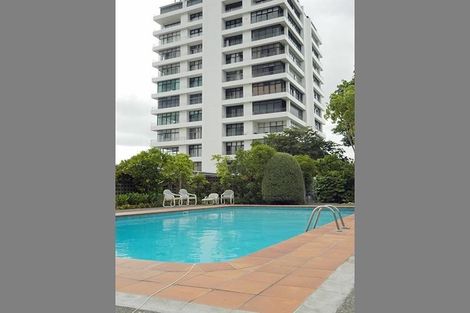 Photo of property in 38/45 Stanley Point Road, Stanley Point, Auckland, 0624