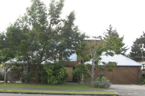 Photo of property in 129 Carnoustie Drive, Wattle Downs, Auckland, 2103