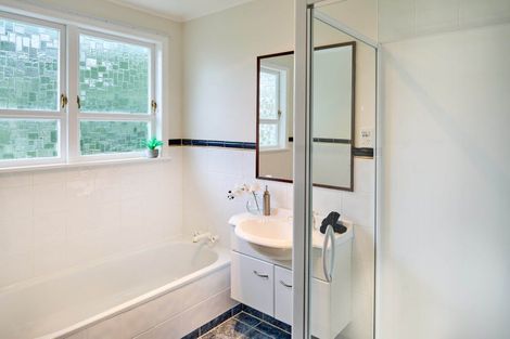 Photo of property in 335a Waterloo Road, Waterloo, Lower Hutt, 5011