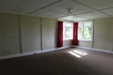 Photo of property in 225 Hanham Road, Kumeu, 0891