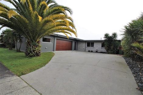 Photo of property in 3 Farringdon Avenue, Rototuna North, Hamilton, 3210