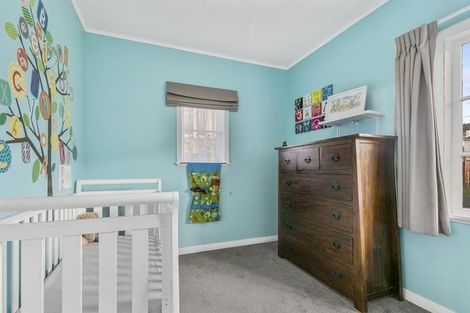 Photo of property in 8 Elliott Street, Johnsonville, Wellington, 6037