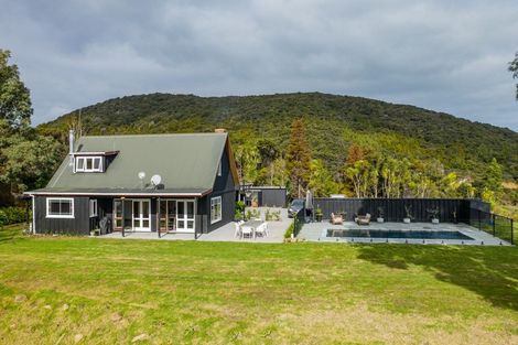 Photo of property in 200 Nook Road, Parua Bay, Whangarei, 0174