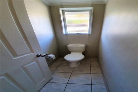 Photo of property in 12 Nykki Place, Papakura, 2110