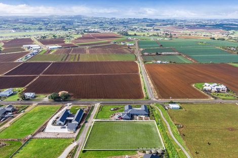 Photo of property in 3 Braxonne Close, Pukekohe, 2120