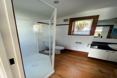 Photo of property in 76 Nottingham Street, Karori, Wellington, 6012