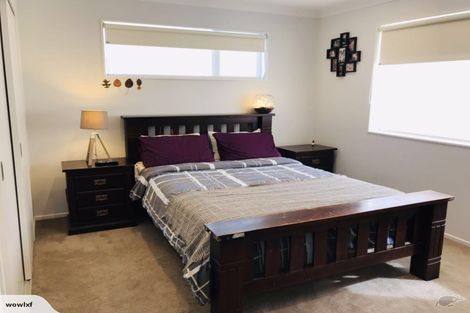 Photo of property in 1 Bangla Place, Massey, Auckland, 0614