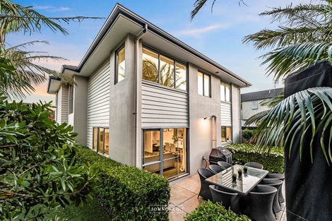 Photo of property in 19 Magma Crescent, Stonefields, Auckland, 1072