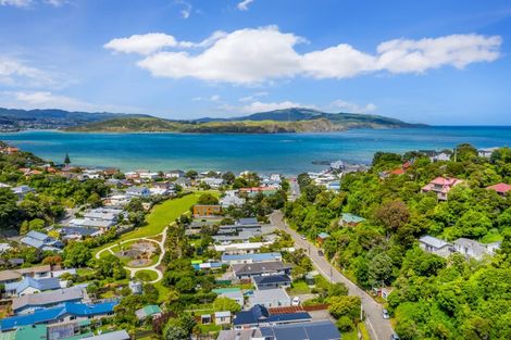 Photo of property in 1/45 Airlie Road, Plimmerton, Porirua, 5026