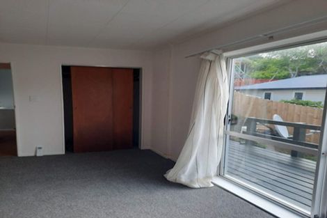 Photo of property in 30 The Drive, Tawa, Wellington, 5028