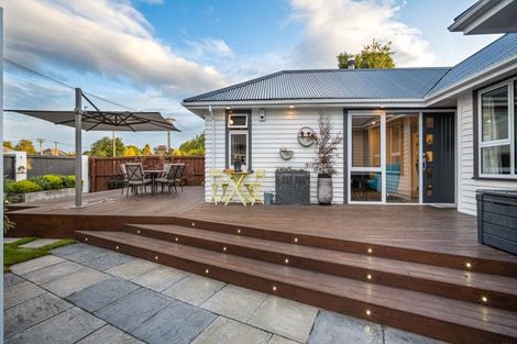 Photo of property in 137 Harris Crescent, Papanui, Christchurch, 8053