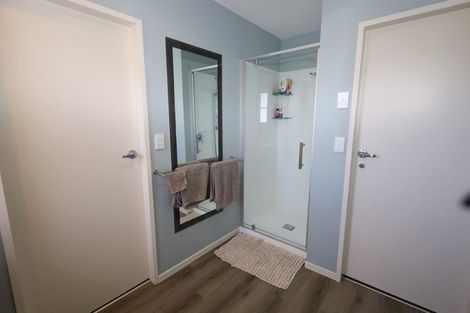 Photo of property in 10 Kiriwai Place, Matua, Tauranga, 3110