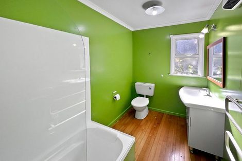 Photo of property in 5 Upjohn Street, Brooklands, New Plymouth, 4310