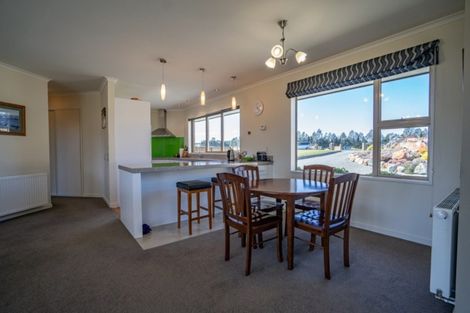 Photo of property in 9 Black Lane, Te Anau, 9672