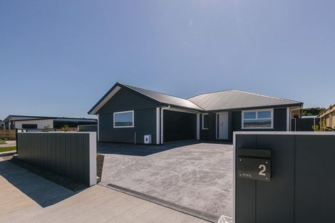 Photo of property in 2 Gratitude Way, Kelvin Grove, Palmerston North, 4414