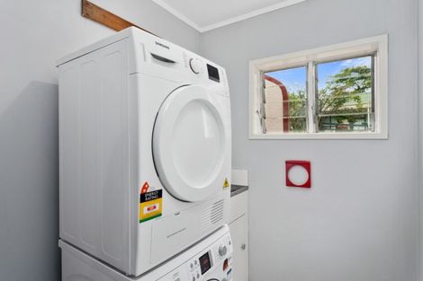 Photo of property in 1 Toi Street, Whakatane, 3120