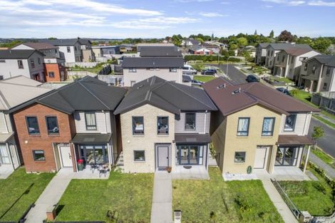 Photo of property in 41 Becker Drive, Weymouth, Auckland, 2103