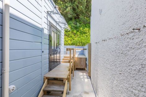 Photo of property in 4a Seaview Terrace, Bluff Hill, Napier, 4110