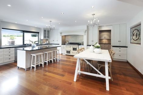 Photo of property in 395 Marshland Road, Marshland, Christchurch, 8083