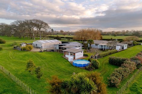 Photo of property in 13 Discombe Road, Tamahere, Hamilton, 3283