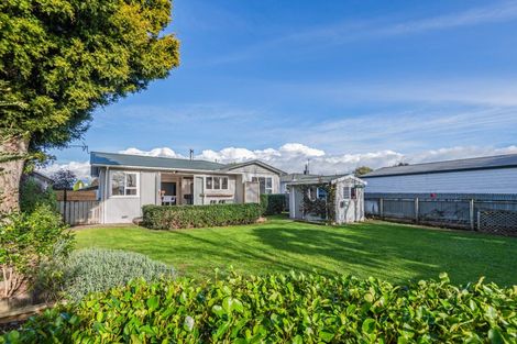 Photo of property in 5 Ilford Place, Awapuni, Palmerston North, 4412