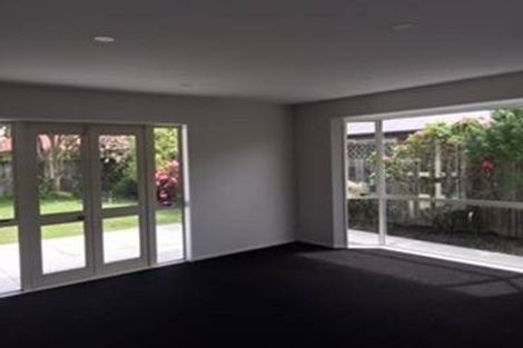 Photo of property in 21 Monterey Place, Parklands, Christchurch, 8083