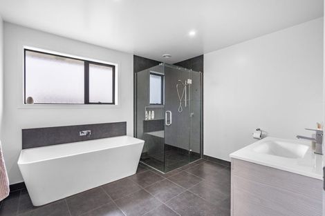 Photo of property in 14 Ralph Moir Drive, Te Anau, 9679