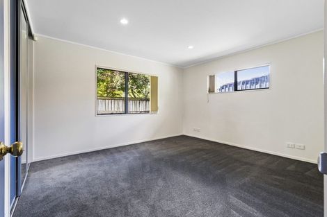 Photo of property in 23a Grove Road, Papakura, 2110