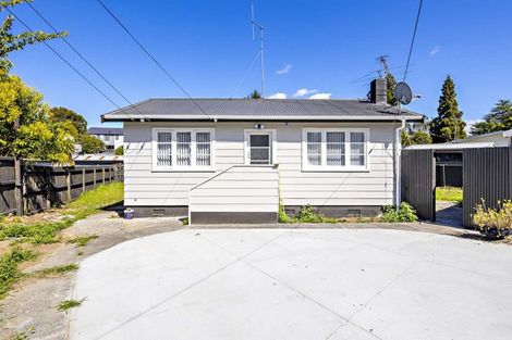 Photo of property in 51 Weymouth Road, Manurewa, Auckland, 2102