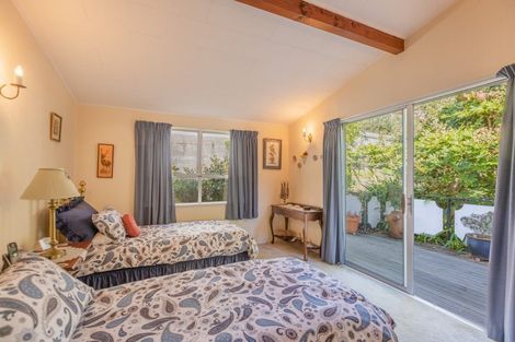 Photo of property in 71 Faraday Street, Hospital Hill, Napier, 4110