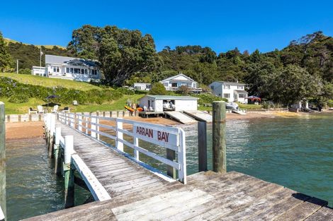 Photo of property in 46 Arran Bay, Waiheke Island, 1971