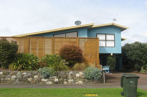 Photo of property in 36 Gold Street, Waitara, 4320