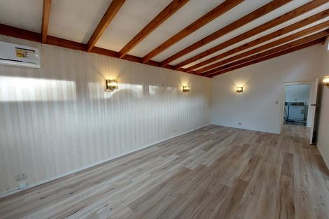 Photo of property in 22 Korotaha Terrace, Rothesay Bay, Auckland, 0630