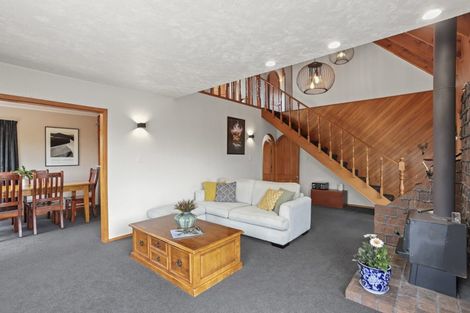 Photo of property in 2/12 Evans Road, Glen Eden, Auckland, 0602