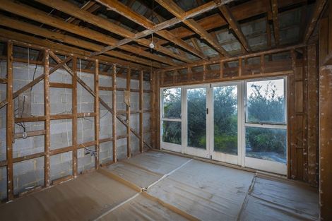 Photo of property in 192 Mount Pleasant Road, Mount Pleasant, Christchurch, 8081