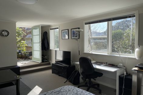 Photo of property in 39 Norwich Street, Wilton, Wellington, 6012