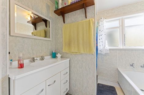 Photo of property in 13 Vance Street, Shannon, 4821